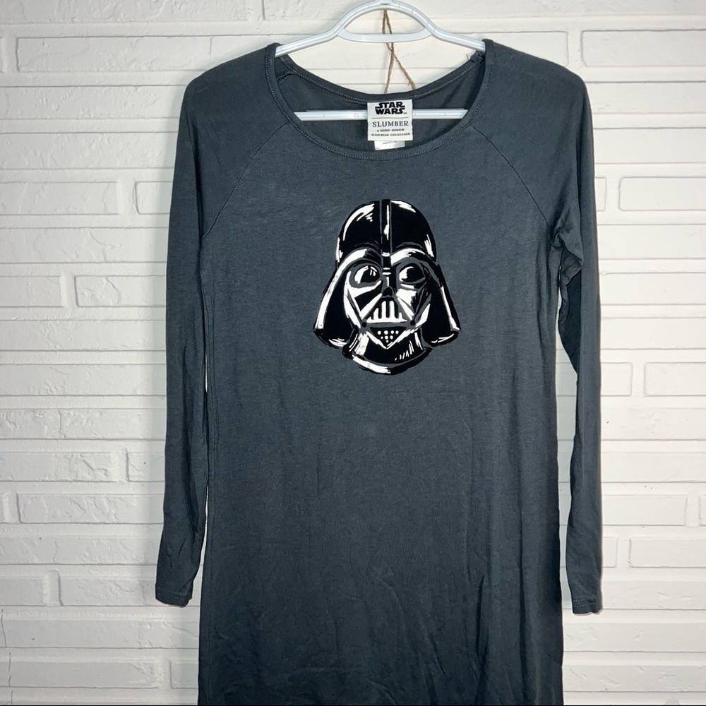 Munki Munki Sleepwear Star Wars Darth Vader long sleeve night shirt, Size Small